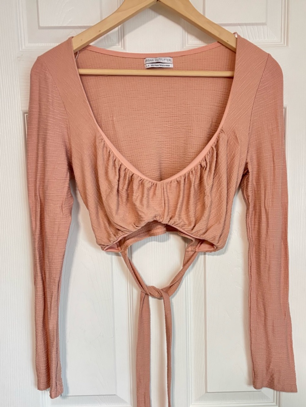 Urban Outfitters cropped balletcore longsleeve top, large